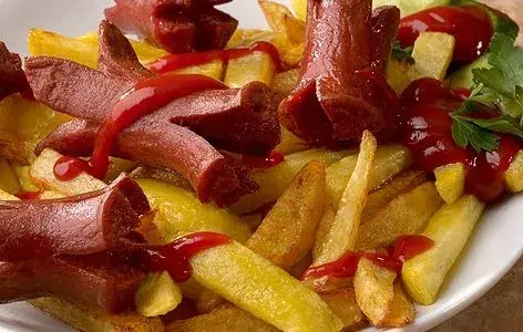 Patates ve Sosis Kızartma